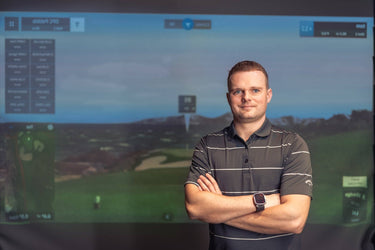 Tomas_-_right - Golfroom - Golf simulator